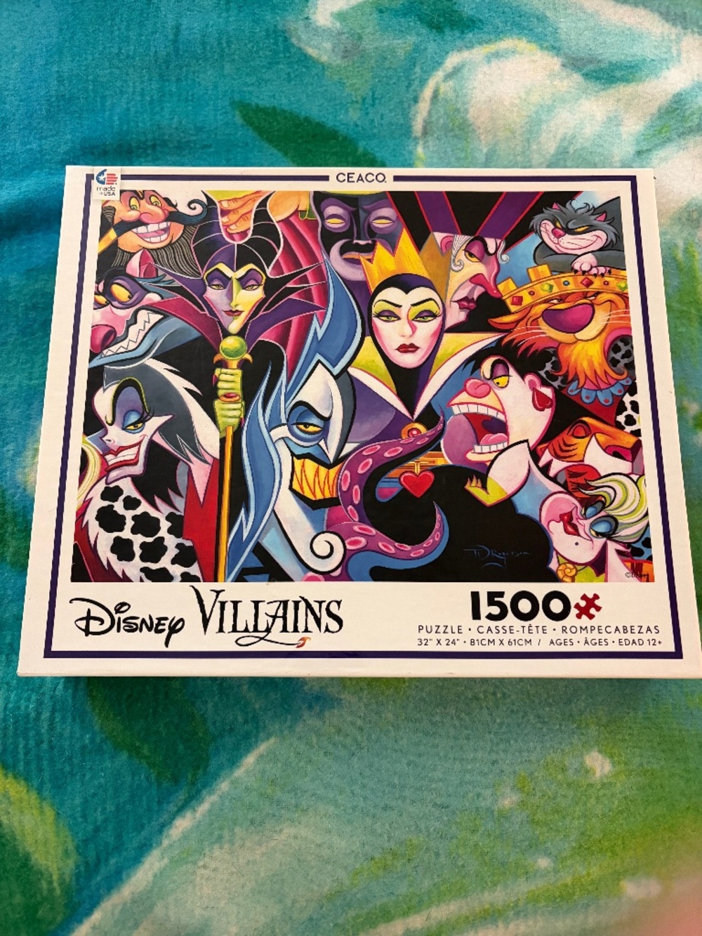 Ceaco  Disney Villains 1500 Piece Jigsaw Puzzle